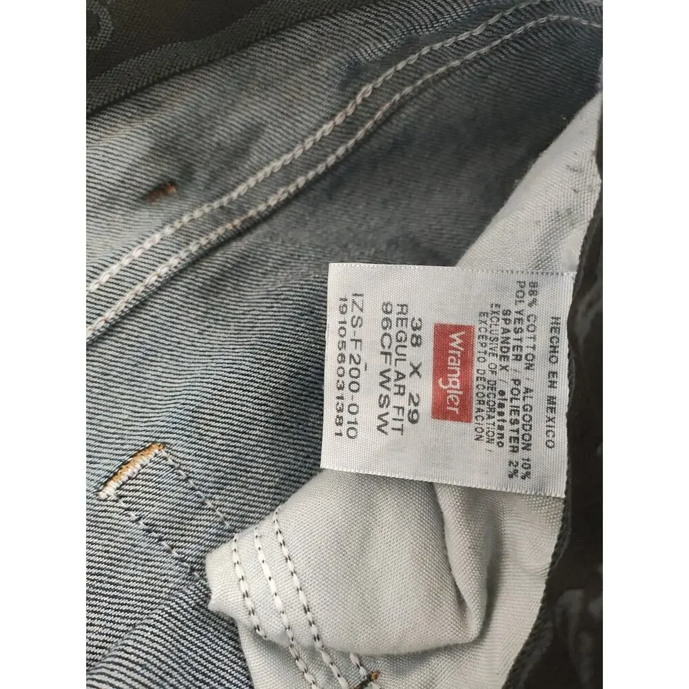 Wrangler Authentic Jeans Mens 38x29 Regular Fit Blue Dark Wash Denim